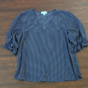 CeCe Blue and White Flutter Sleeve Blouse